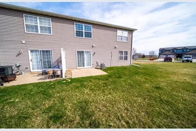 562 Pointe Ct SW, Rochester, MN 55902 - Photo 35