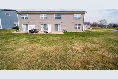 562 Pointe Ct SW, Rochester, MN 55902 - Photo 37