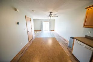 562 Pointe Ct SW, Rochester, MN 55902 - Photo 7