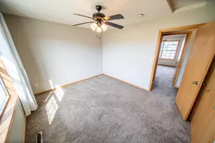 562 Pointe Ct SW, Rochester, MN 55902 - Photo 23