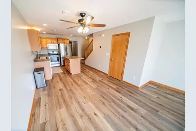 562 Pointe Ct SW, Rochester, MN 55902 - Photo 21