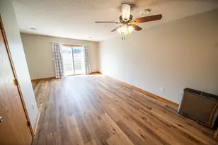 562 Pointe Ct SW, Rochester, MN 55902 - Photo 15