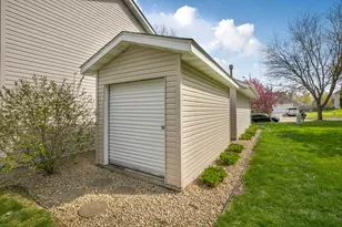 6158 Wildwood Way, Monticello, MN 55362 - Photo 33