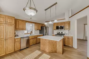 10283 Karston Ave NE, Albertville, MN 55301 - Photo 5