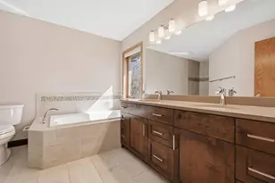 1100 Cherry Ct, Burnsville, MN 55306 - Photo 29