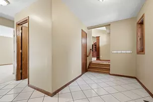 1100 Cherry Ct, Burnsville, MN 55306 - Photo 25