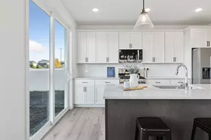 5020 Airlake Draw, Woodbury, MN 55129 - Photo 17