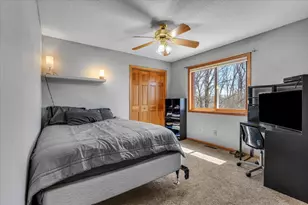 6709 Promontory Dr, Eden Prairie, MN 55346 - Photo 17