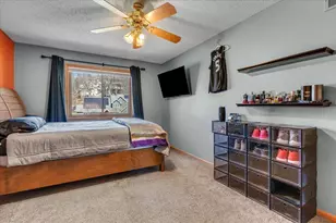 6709 Promontory Dr, Eden Prairie, MN 55346 - Photo 23