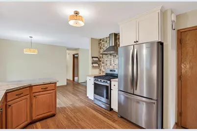 17625 13th Avenue N, Plymouth, MN 55447 - Photo 5