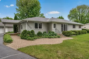 17625 13th Ave N, Plymouth, MN 55447 - Photo 1