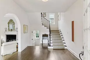 2308 W Lake of the Isles Pkwy, Minneapolis, MN 55405 - Photo 7