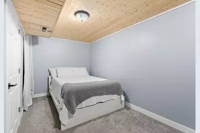 2129 Arkwright Street, Maplewood, MN 55117 - Photo 29