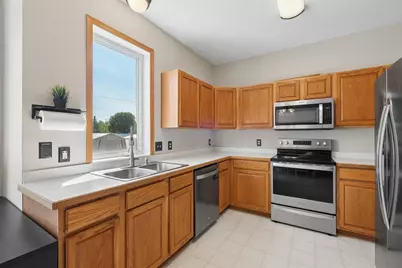 15960 Fennel Court, Apple Valley, MN 55124 - Photo 7
