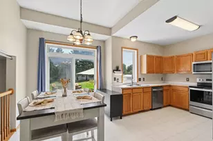 15960 Fennel Ct, Apple Valley, MN 55124 - Photo 5