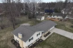 404 W 9th St, Morris, MN 56267 - Photo 9