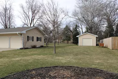 404 W 9th Street, Morris, MN 56267 - Photo 7