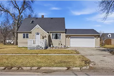 120 2nd Street E, Halstad, MN 56548 - Photo 1