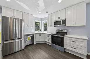 721 Wilson Ave, Saint Paul, MN 55106 - Photo 39