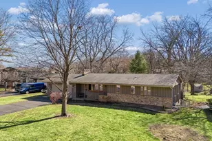 4225 Poplar Bridge Rd, Bloomington, MN 55437 - Photo 7