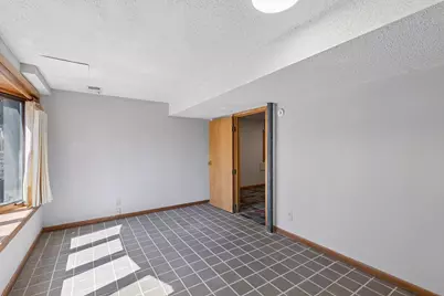 4225 Poplar Bridge Road, Bloomington, MN 55437 - Photo 35