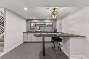 6113 Jeffrey Ln, Edina, MN 55436 - Photo 57