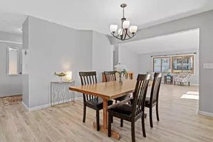816 Westview Dr, Shoreview, MN 55126 - Photo 5