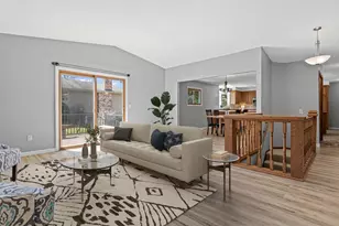 816 Westview Dr, Shoreview, MN 55126 - Photo 3