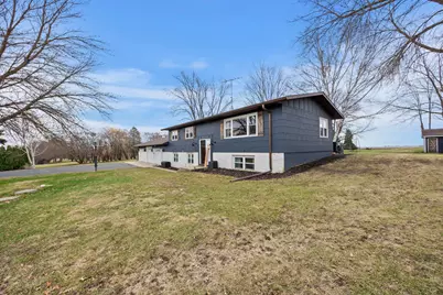 18365 234th Circle, Hutchinson, MN 55350 - Photo 5