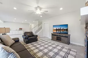 19276 Hilldale Ave, Lakeville, MN 55044 - Photo 33