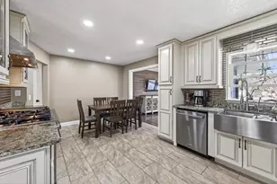 4233 Quincy St NE, Columbia Heights, MN 55421 - Photo 9