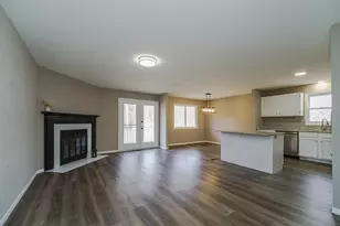 10742 Toledo Ct, Bloomington, MN 55437 - Photo 7