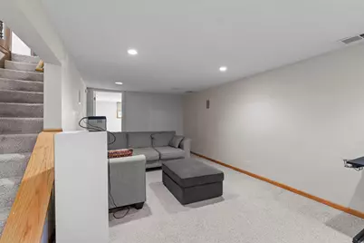 2012 Zircon Lane, Eagan, MN 55122 - Photo 15