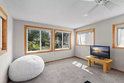2012 Zircon Lane, Eagan, MN 55122 - Photo 9