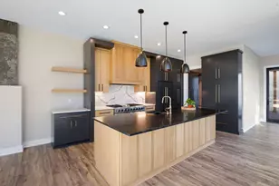 3926 Abbott Ave S, Minneapolis, MN 55410 - Photo 27