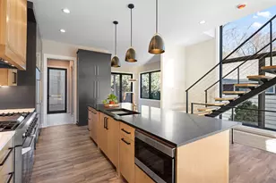 3926 Abbott Ave S, Minneapolis, MN 55410 - Photo 29