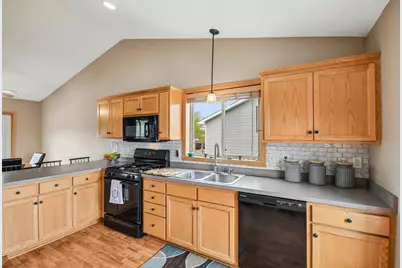 23092 Navajo Street NW, Saint Francis, MN 55070 - Photo 9
