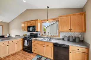 23092 Navajo St NW, Saint Francis, MN 55070 - Photo 9