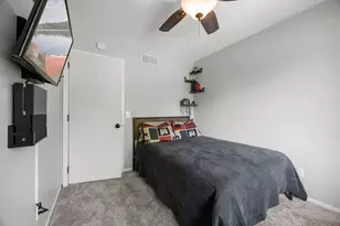 19031 Jordan Trail, Lakeville, MN 55044 - Photo 17