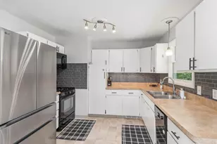 16043 Cambridge Cir SE, Prior Lake, MN 55372 - Photo 13