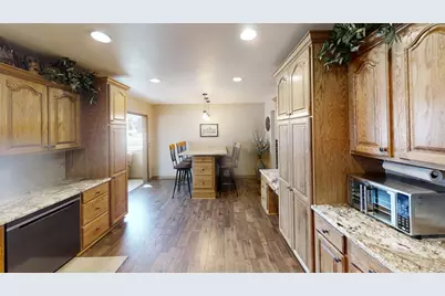 1309 Oriole Drive, Albert Lea, MN 56007 - Photo 15