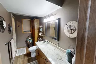 1309 Oriole Dr, Albert Lea, MN 56007 - Photo 29