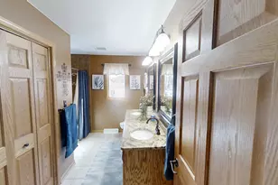 1309 Oriole Dr, Albert Lea, MN 56007 - Photo 27