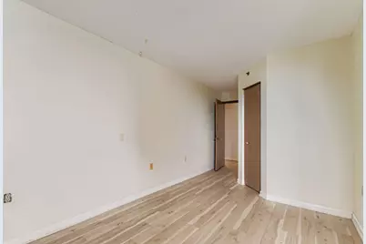 6500 Woodlake Drive #401, Richfield, MN 55423 - Photo 17