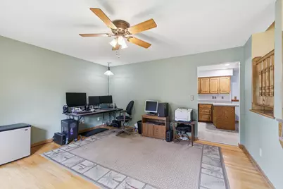 2217 Gentry Avenue N, Oakdale, MN 55128 - Photo 9