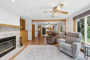 2217 Gentry Ave N, Oakdale, MN 55128 - Photo 21