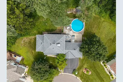 2217 Gentry Avenue N, Oakdale, MN 55128 - Photo 45