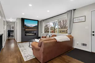 1839 Walnut St, Hastings, MN 55033 - Photo 3