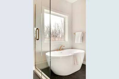 12761 Burwell Drive, Minnetonka, MN 55305 - Photo 25