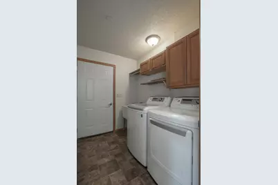 303 Mill Pond Street, Motley, MN 56466 - Photo 17